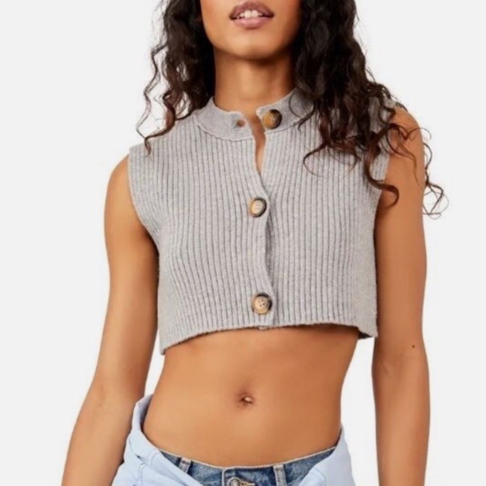 NWT Free People Naiome Sleeveless Cropped Sweater XS Gray Boho Chunky Prep